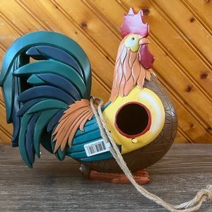 Rooster bird house